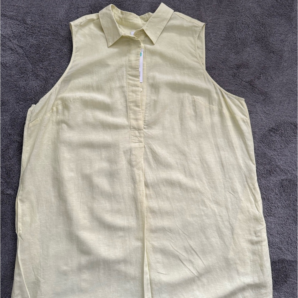 Beautiful sleeveless linen dress